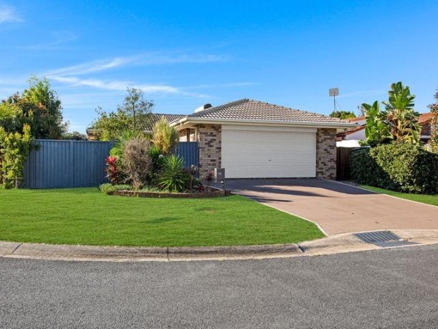 Burleigh Waters | 430sqm Corner Block | Offers Over $1.375M