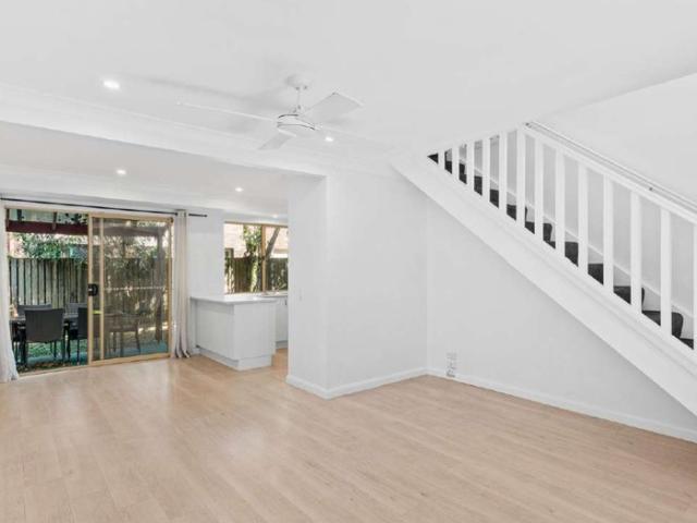 Burleigh Heads 3/9 Kingia Court