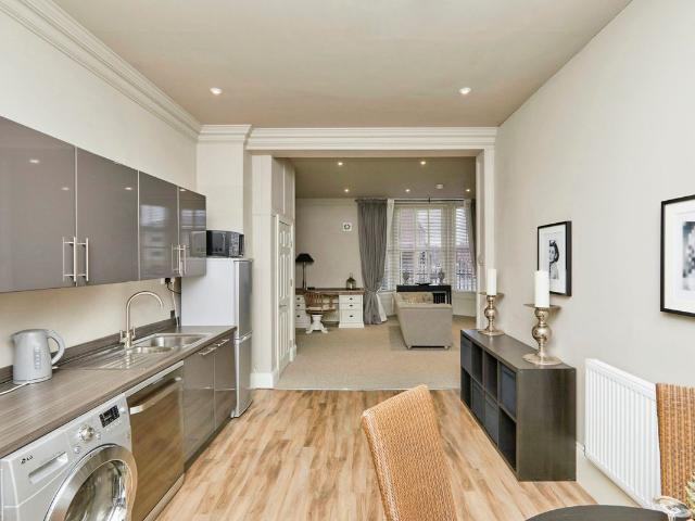 Burleigh Mews, Derby DE1, 2 bed flat to rent, £1,195 pcm | PrimeLocation