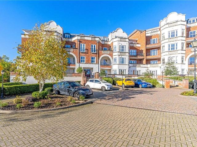 Burleigh Road, Ascot, Berkshire SL5, 3 bed flat to rent, £2,500 pcm | PrimeLocation