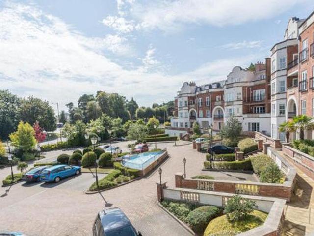Burleigh Road, Grand Regency Heights, Ascot, 2 Bedroom Apartment