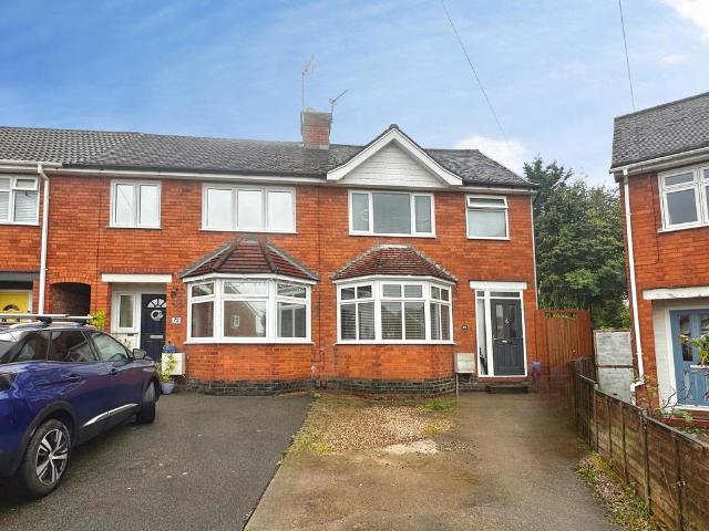 Burleigh Road, Leicestershire LE10 3 bed end of terrace house to rent £1,250 pcm £288 pw