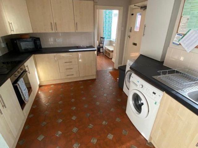 Burleigh Road, Loughborough, Leicestershire LE11, 7 bed shared accommodation to rent, £455 pppm | PrimeLocation