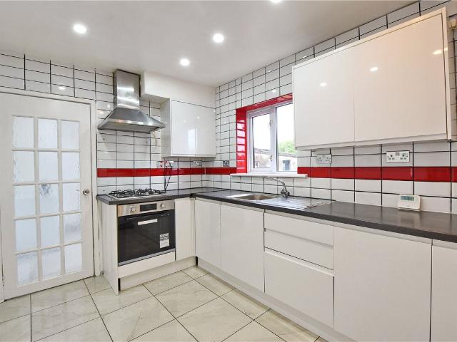 Burley Crest, Downend, Bristol, Bristol BS16, 4 bed semi detached house to rent, £1,800 pcm | PrimeLocation
