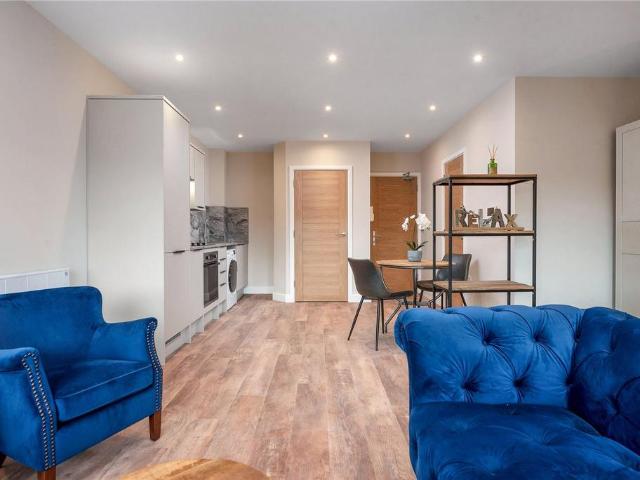 Burleys Way, Leicester LE1 Studio to rent £895 pcm £207 pw