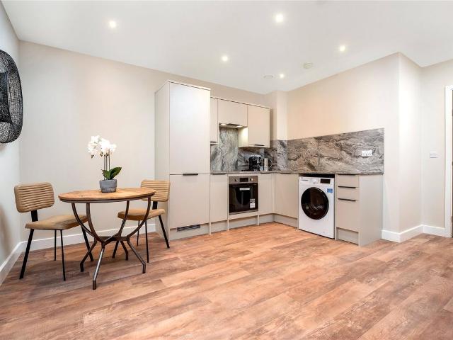Burleys Way, Leicester LE1, 1 bed flat to rent, £925 pcm | PrimeLocation