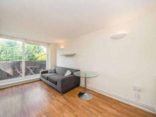 Burlington Close, W9, London