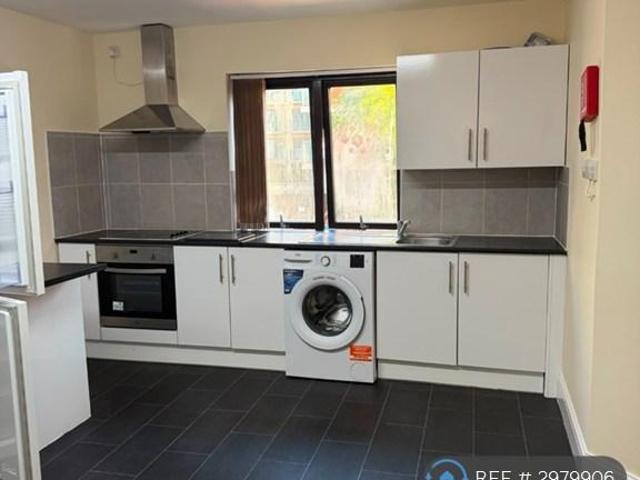 Burlington Court, Slough, SL1 1 bed flat to rent £1,150 pcm £265 pw