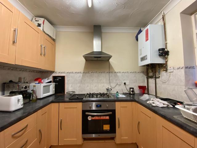 Burlington Road, Southampton SO15, 4 bed terraced house to rent, £1,695 pcm | PrimeLocation