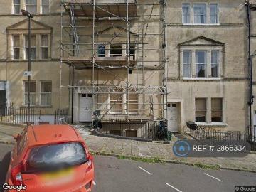 Burlington Street, Bath, BA1 4 bed maisonette to rent £2,720 pcm £628 pw