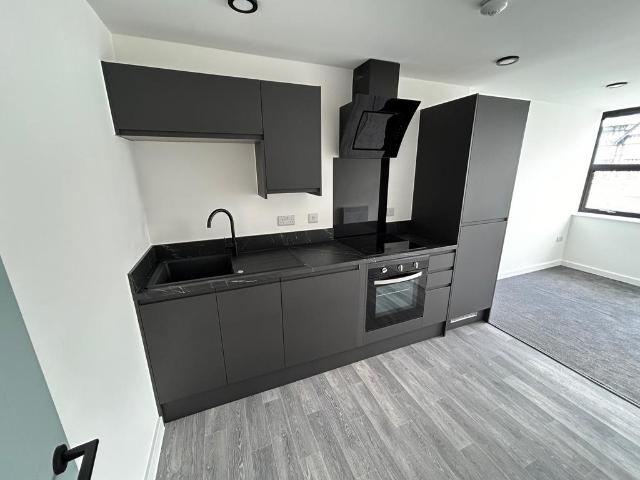 Burlington Square, Chesterfield 1 bed apartment to rent £775 pcm £179 pw