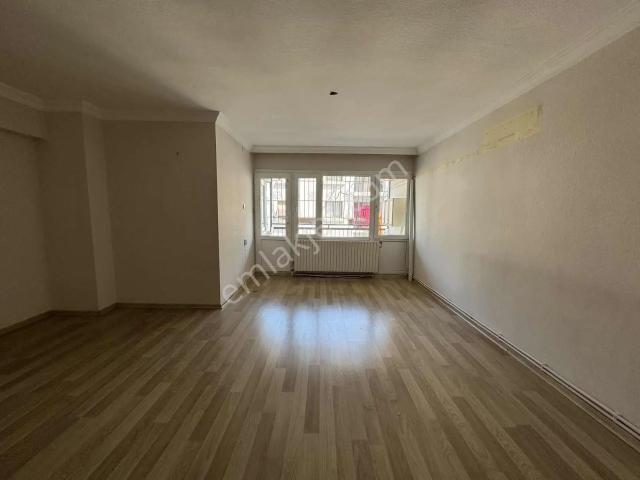 Bürmen'den Basınsitesi'nde Hastane Yakını Ara Kat Kombili Daire