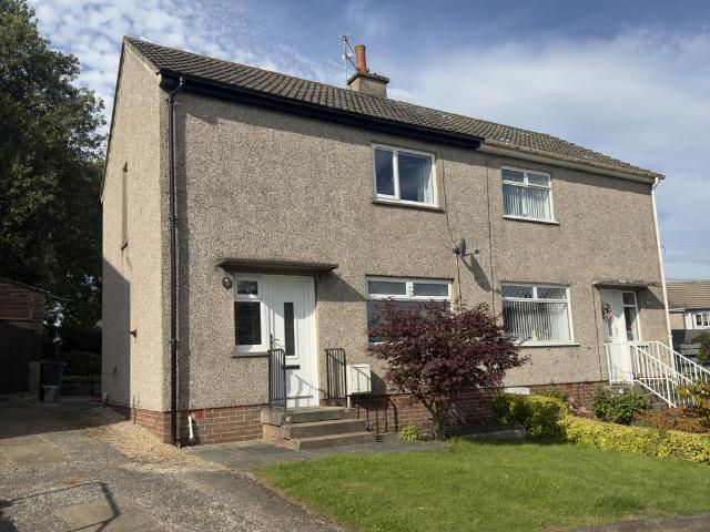 Burnbank Road, Ayr KA7 3 bed semi detached house to rent £900 pcm £208 pw