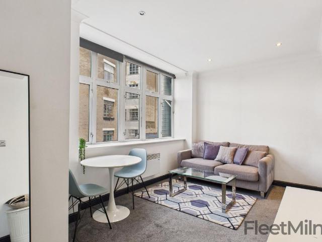 Burne Jones House, 11 12 Bennetts Hill B2, 1 bed flat to rent, £900 pcm | PrimeLocation