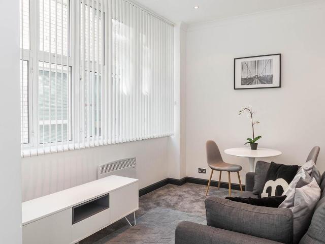 Burne Jones House, Bennetts Hill B2, 1 bed flat to rent, £925 pcm | PrimeLocation