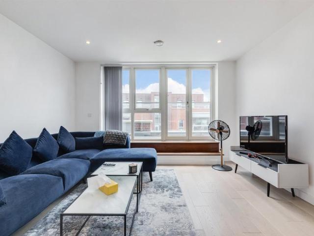 Burnell Building, 1 Wilkinson Close. 1 bed apartment to rent £1,907 pcm £440 pw