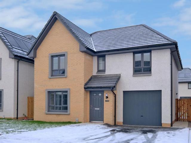 Burnett Drive, Countesswells. 4 bed detached house to rent £1,500 pcm £346 pw