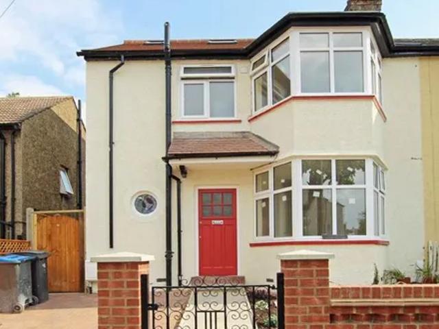 Burney Avenue, London, KT5 8DE, United Kingdom | 6 bed house for rent #135550481 | Rentberry