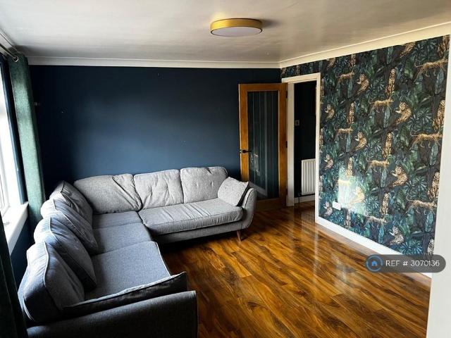 Burnhead Crescent, Edinburgh, EH16 3 bed terraced house to rent £1,650 pcm £381 pw