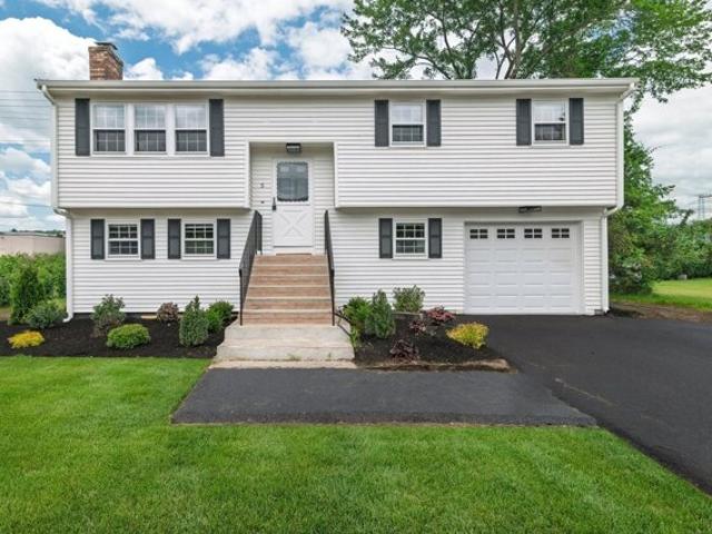 Burning Tree Ter, Natick, Home For Sale