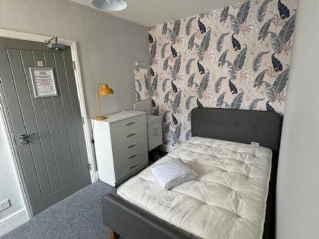 Burns Street, Northampton NN1 1 bed in a house share to rent £595 pcm £137 pw