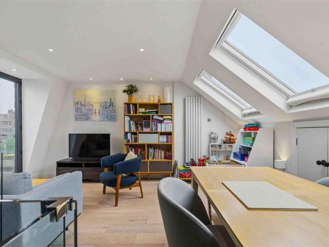 Burnthwaite Road, London 3 bed property to rent £4,500 pcm £1,038 pw