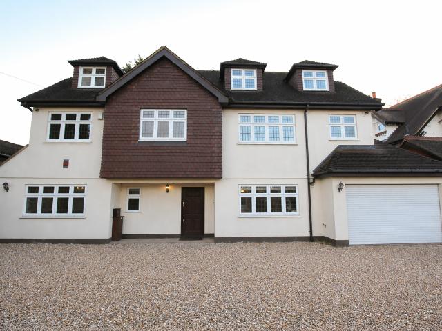 Burntwood Avenue RM11, 6 bed detached house to rent, £4,500 pcm | PrimeLocation