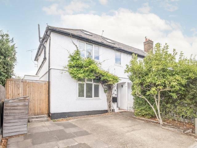 Burntwood Lane, London SW17, 3 bed end terrace house to rent, £4,000 pcm | PrimeLocation