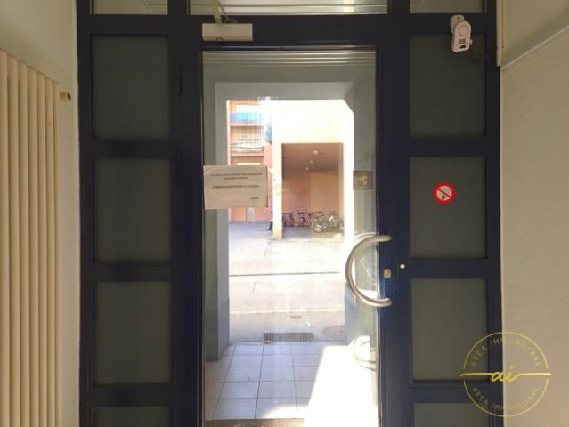 BÜRO FUẞLÄUFIG ZUM ZENTRUM VON CHIASSO