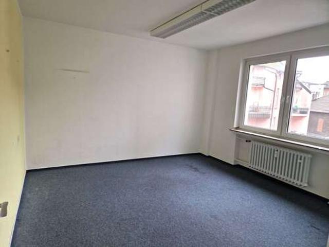 Büro in Oberhausen 500,00 € 82 m²
