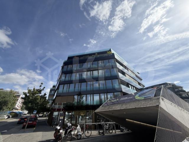 Büro zu vermieten