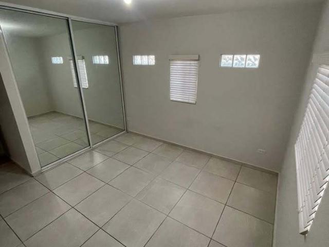 Burócrata, Mexicali, Baja California