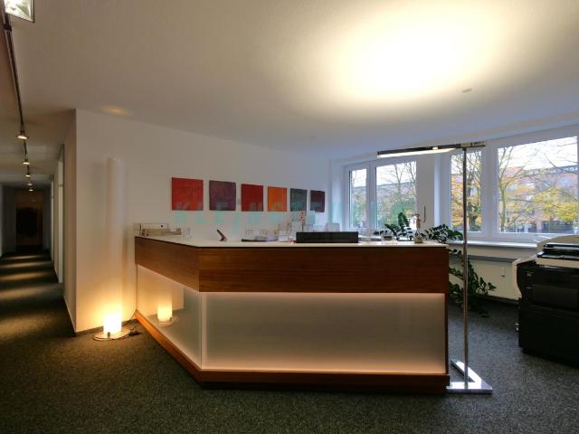 Moderne Büro / Praxisfläche