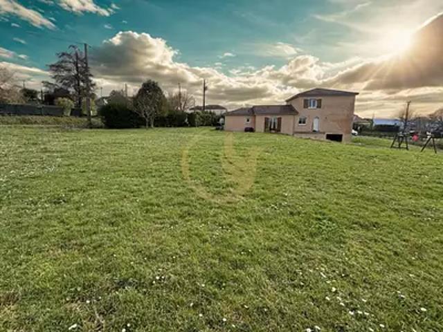 Buros 64160 Achat / Vente maison 7 pièces t7 terrasse