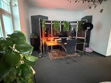 Commercial for rent in 6830 - Büroraum