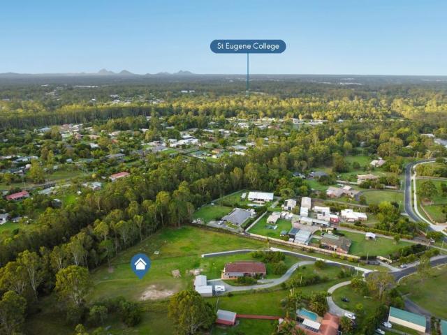 Land Burpengary QLD 102820933