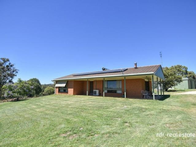 BURRAGAH COUNTRY LIVING CLOSE TO TOWN