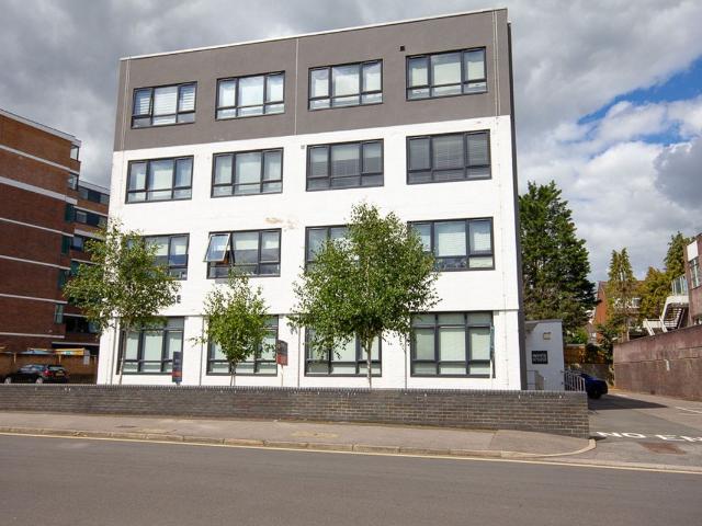 Burrell Road, Haywards Heath RH16, 1 bed flat to rent, £1,150 pcm | PrimeLocation