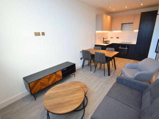 Burrell Street, Wakefield WF1 1 bed apartment to rent £850 pcm £196 pw