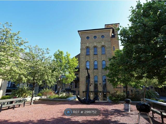 Burrells Wharf Square, London E14, 1 bed flat to rent, £1,800 pcm | PrimeLocation
