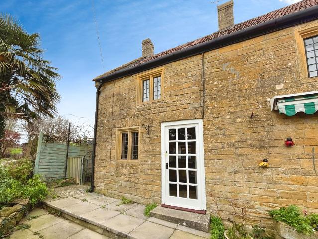 Burrough Street, Ash TA12, 1 bed cottage to rent, £750 pcm | PrimeLocation
