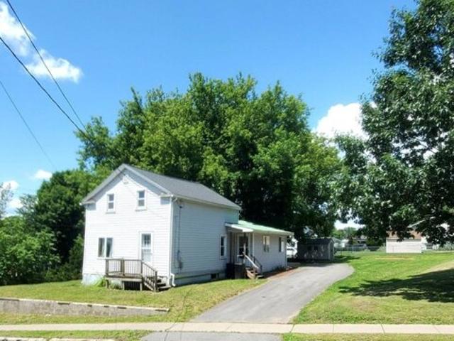 Burrstone Rd, New York Mills, Home For Sale