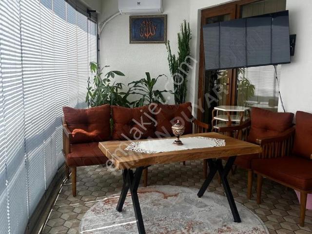 Bursa 23 Nisan'da 170m² Geniş 3+1 Satılık Daire