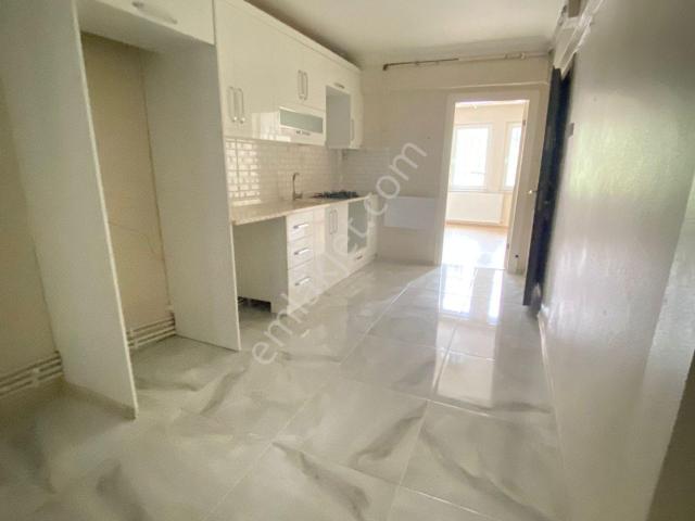 Bursa Yıldırım Meydancık Mah 1+1 65 M Bakımlı Kombili Daire