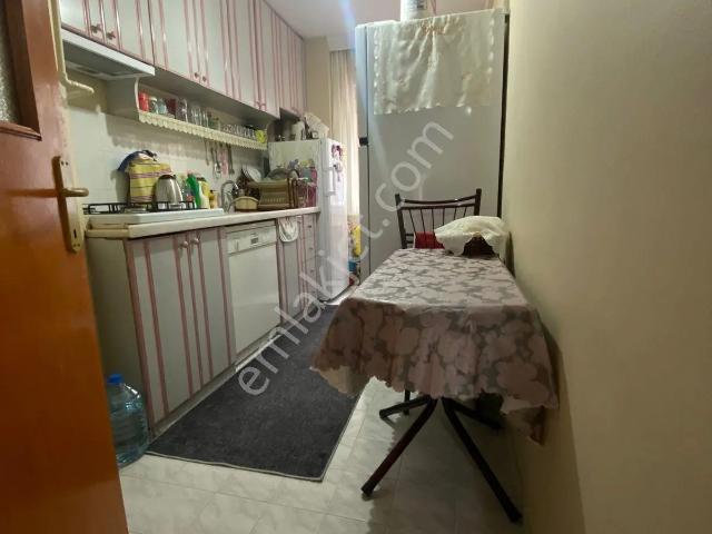 Bursa Yıldırım'da Satılık 2+1 Daire 90m² Ara Kat Balkonlu