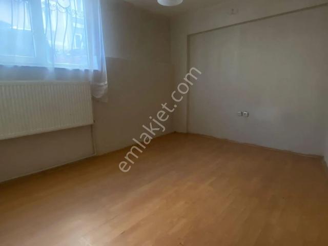 Bursa Yeni Mahallede 2+1 Amerikan Mutfak 45m2 Giriş Kat