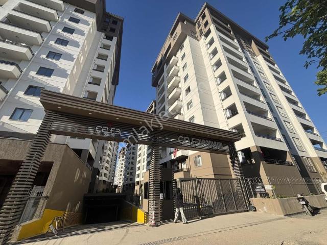 Bursa Ataevler Çelebi Podyum'da Kiralık 3+1 Daire