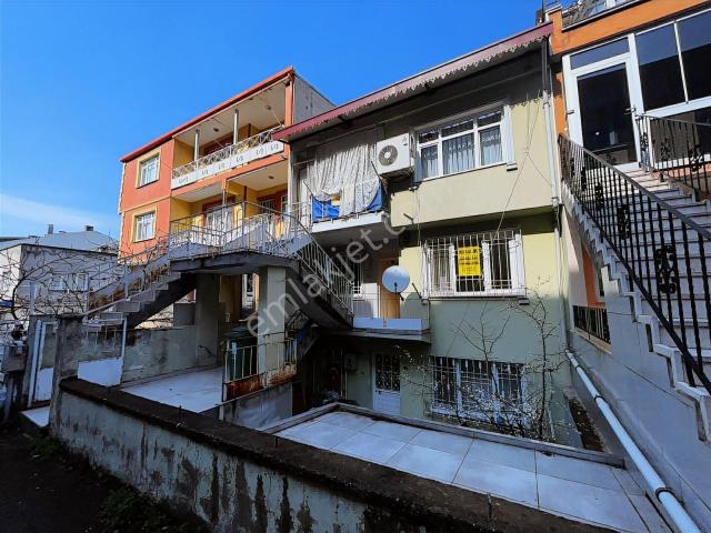 Bursa Bahçelievlerde 2+1 Kiralık Daire
