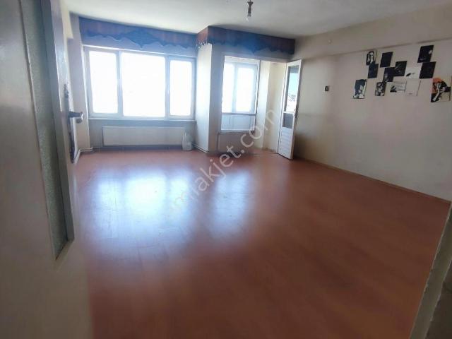Bursa Cemal Emlak Yıldırım Geniş 2+1 Ara Kat Daire Kiralık