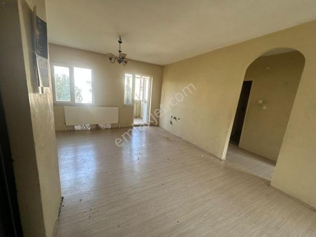 Bursa Emlak Alem i Soydaşkent Sitesinde 2 Kat 2+1 Kiralık Daire